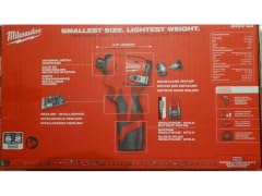 Milwaukee 3450-22 M12 12V 1/4in Impact Driver Kit