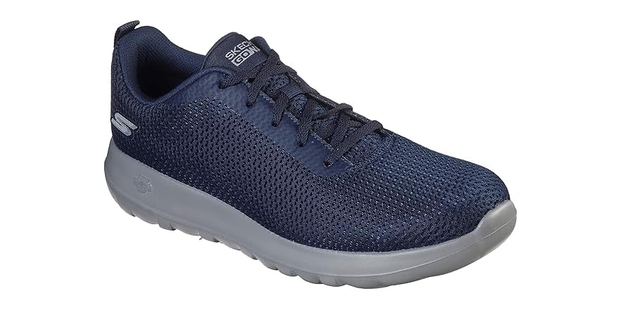 mens go walk max