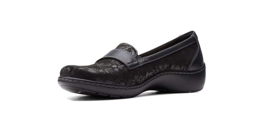 clarks cora daisy loafer