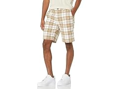 Amazon Essentials Classic-Fit 9in Shorts (32)
