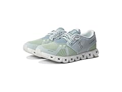 On Running Cloud 5 Combo Women's Shoes (Size 7)
