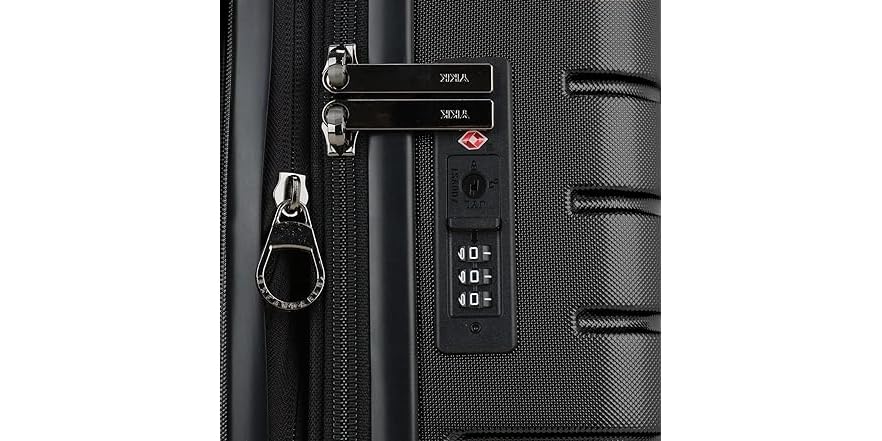 Traveler's Choice Archer 29-Inch Polycarbonate Hardside Spinner Luggage | Durable, Green Checked Bag With 360° Spinner Wheels & USB Port