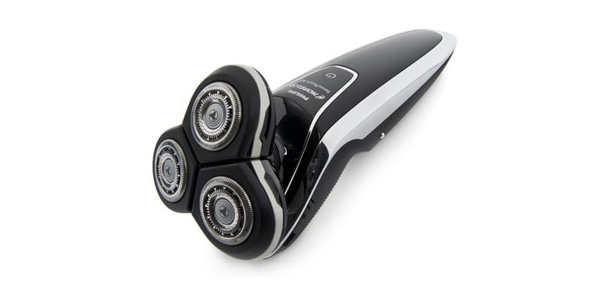 Philips Norelco SensoTouch Electric Razor with GyroFleX 3D