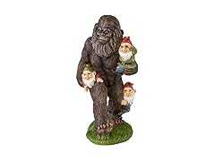Design Toscano Schlepping the Garden Gnomes
