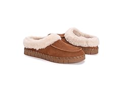 Muk Luks Women's Flexi-Buffalo Shoe