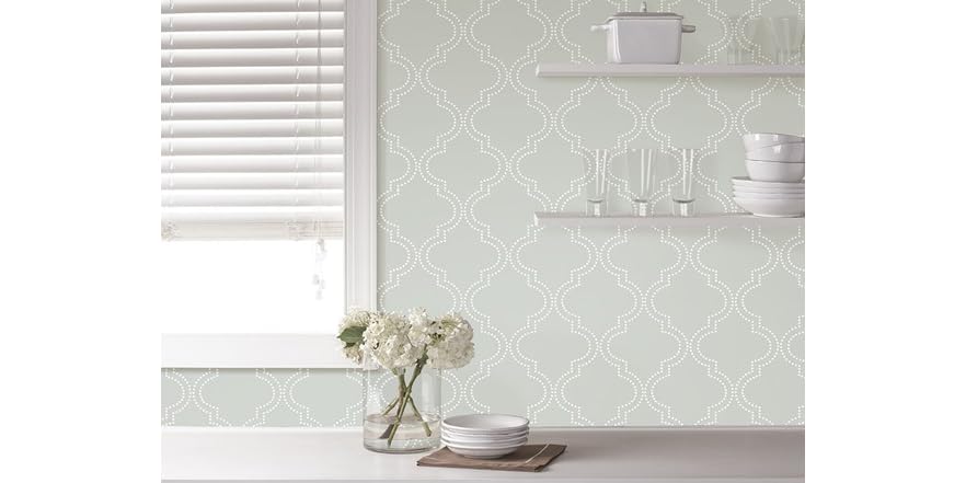 Grey Quatrefoil Peel and Stick Wallpaper