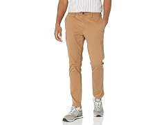 Amazon Essentials Men's Comfort Stretch Chino Pant