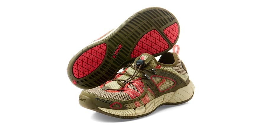 teva churn water shoes