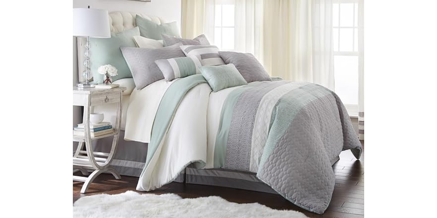24 Piece Comforter Setnull
