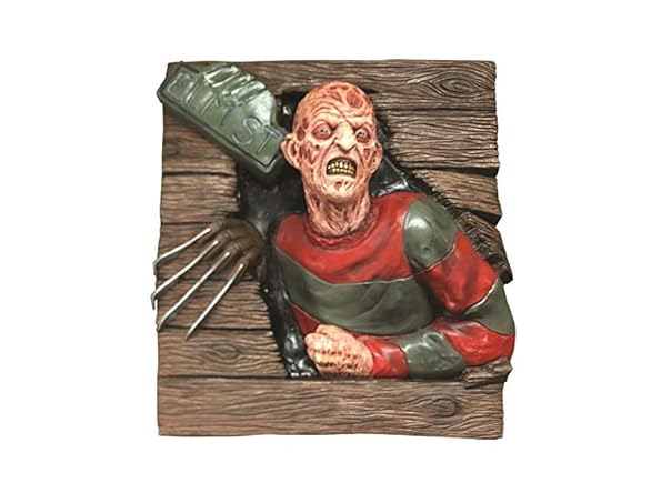 Freddy Krueger 3D Wallbreaker Horror...
