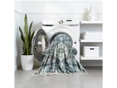 Kathy Ireland 6x9 ft Soft Brushed Flannel Washable