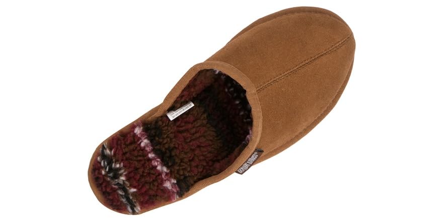Chinelo MUK LUKS Dave - Pantufa Masculina Em Suede Berber Com Estampa