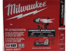 Milwaukee 3650-22CT Cordless 1/4 in. Impact Driver Kit