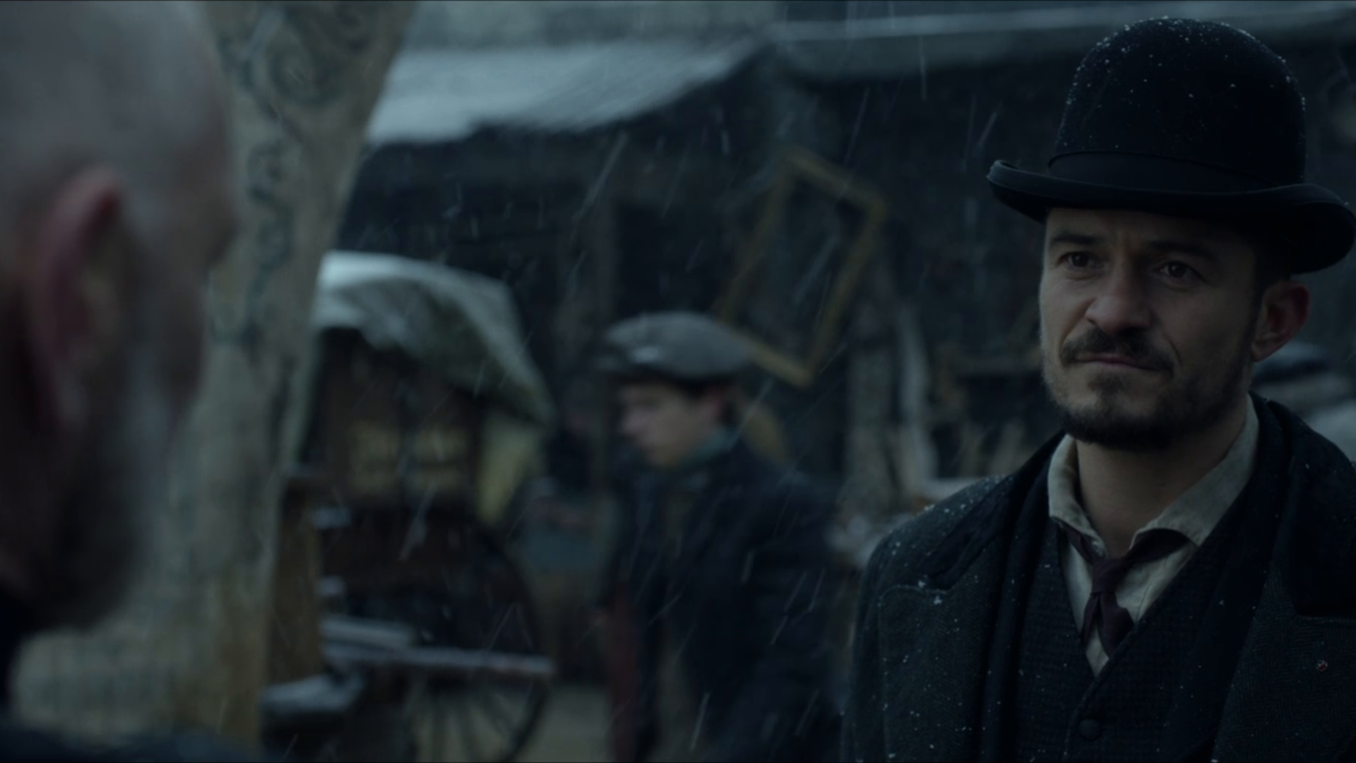 カーニバル・ロウのサムネイル画像