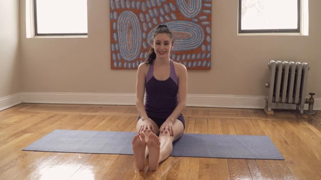 Watch Pilates and Yoga Fusion Ab, Glute, and Leg Strength with Taylor