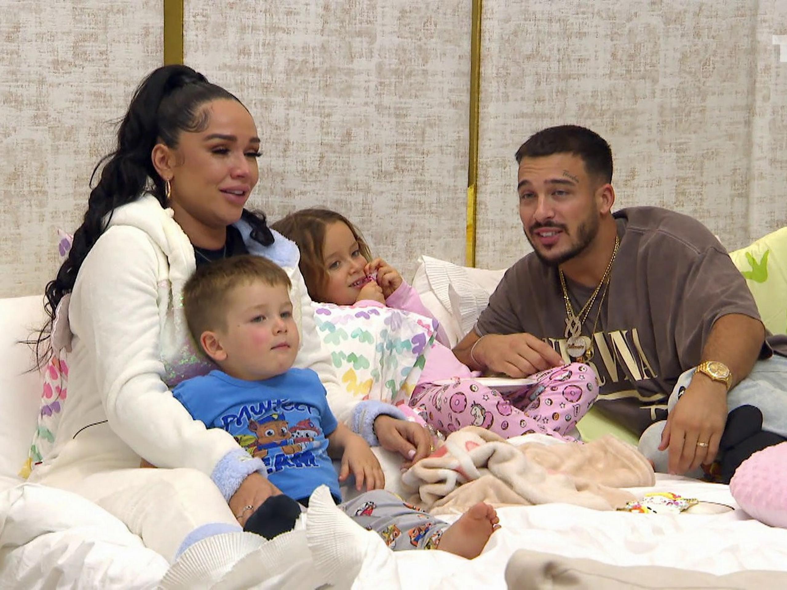 Jlc Family Saison 5 Episode 6 Prime Video: JLC Family : Ensemble, c'est tout - Saison 5