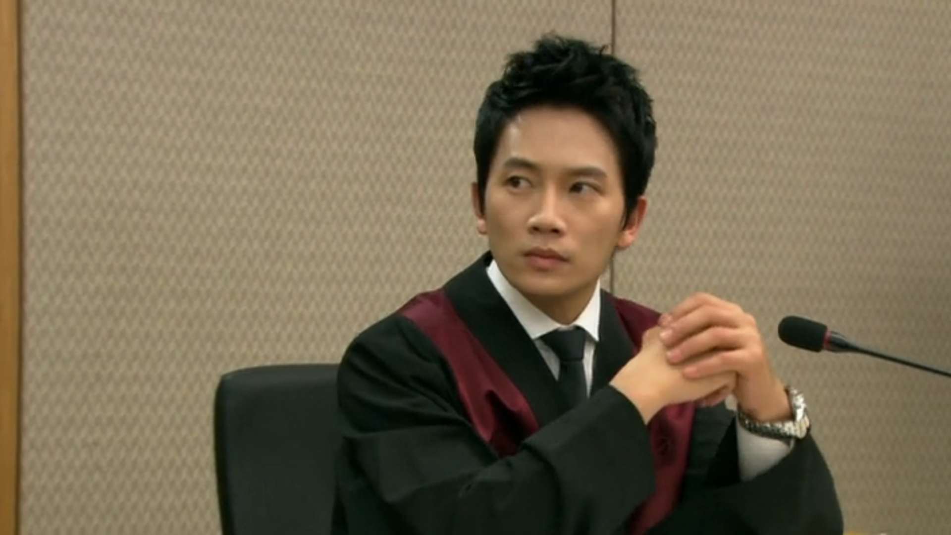 Amazon Co Jp ロイヤルファミリー 字幕版 を観る Prime Video