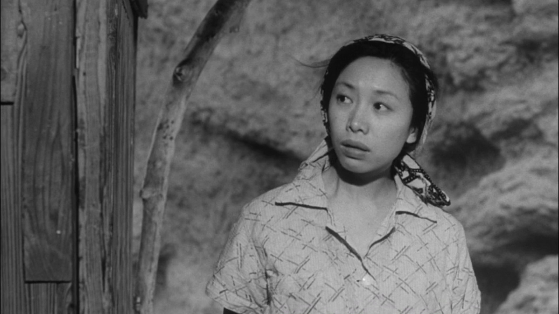 Watch Woman in the Dunes (English