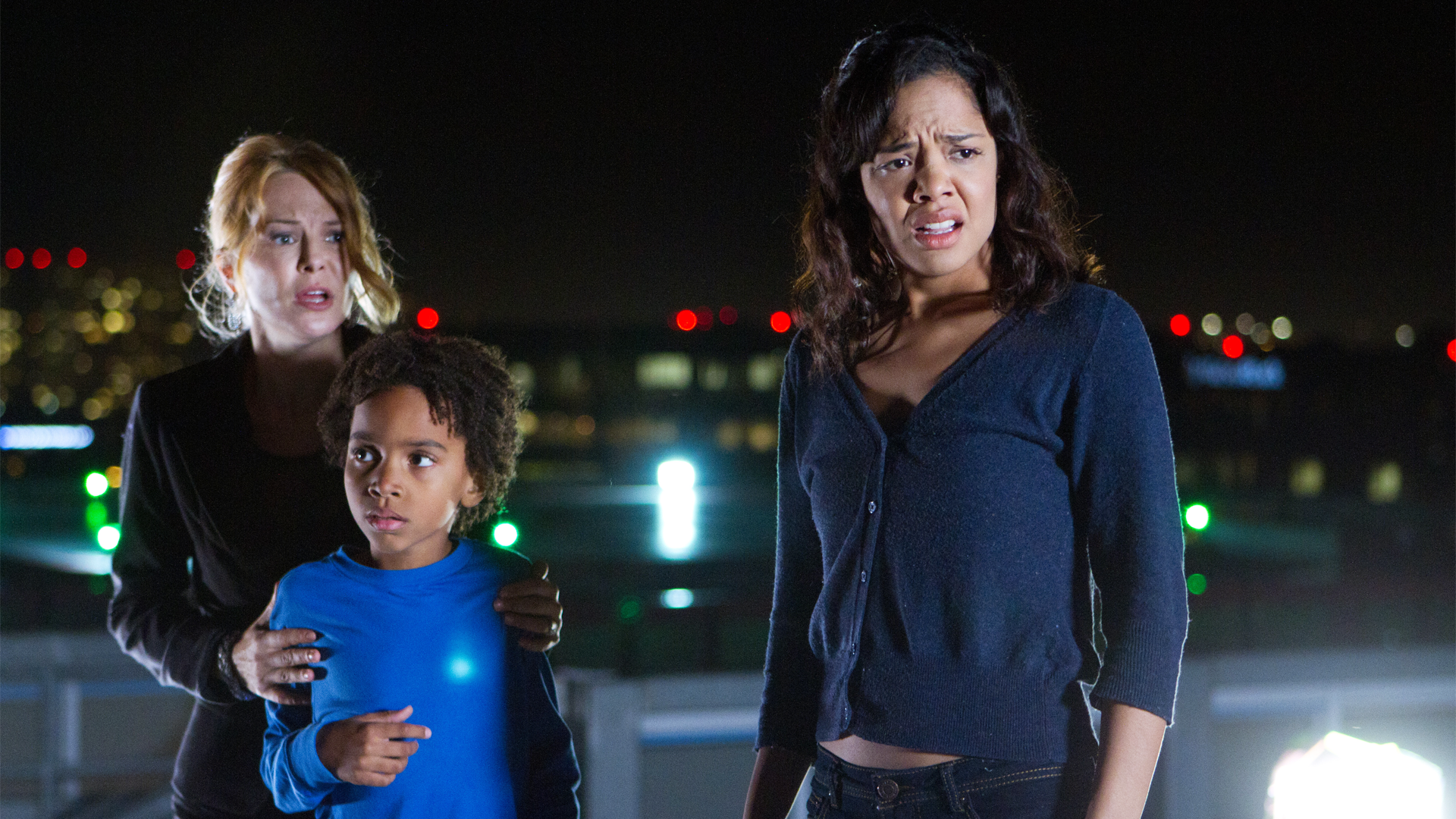 Murder on the floor. Женщина валяется на полу. Murder one. Убийство на 13-м этаже фильм 2012. Murder on the floor.