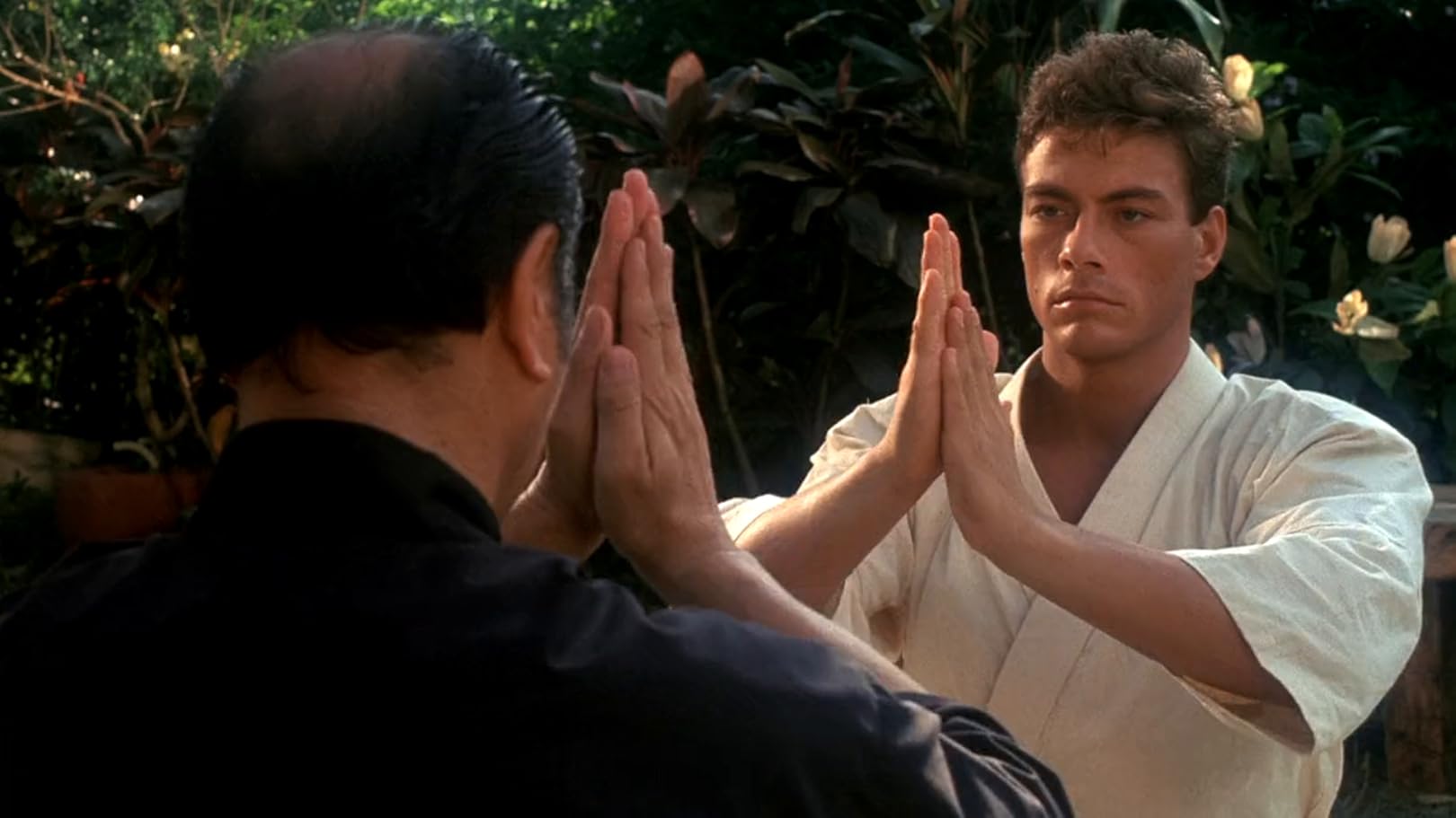 Blood sport. Жан-Клод Ван Дамм Кровавый спорт. Ван Дамм Кровавый спорт. Ван Дамм в фильме Кровавый спорт. Кровавый спорт фильм 1988 Жан Клод.