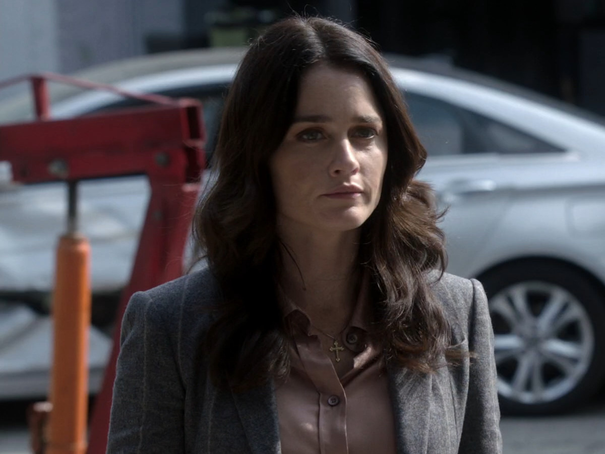 Фото патрика джейна. Джонни калпеппер менталист. Ибарра шиозаки. Менталист патрик джейн плачет. Менталист в мга.