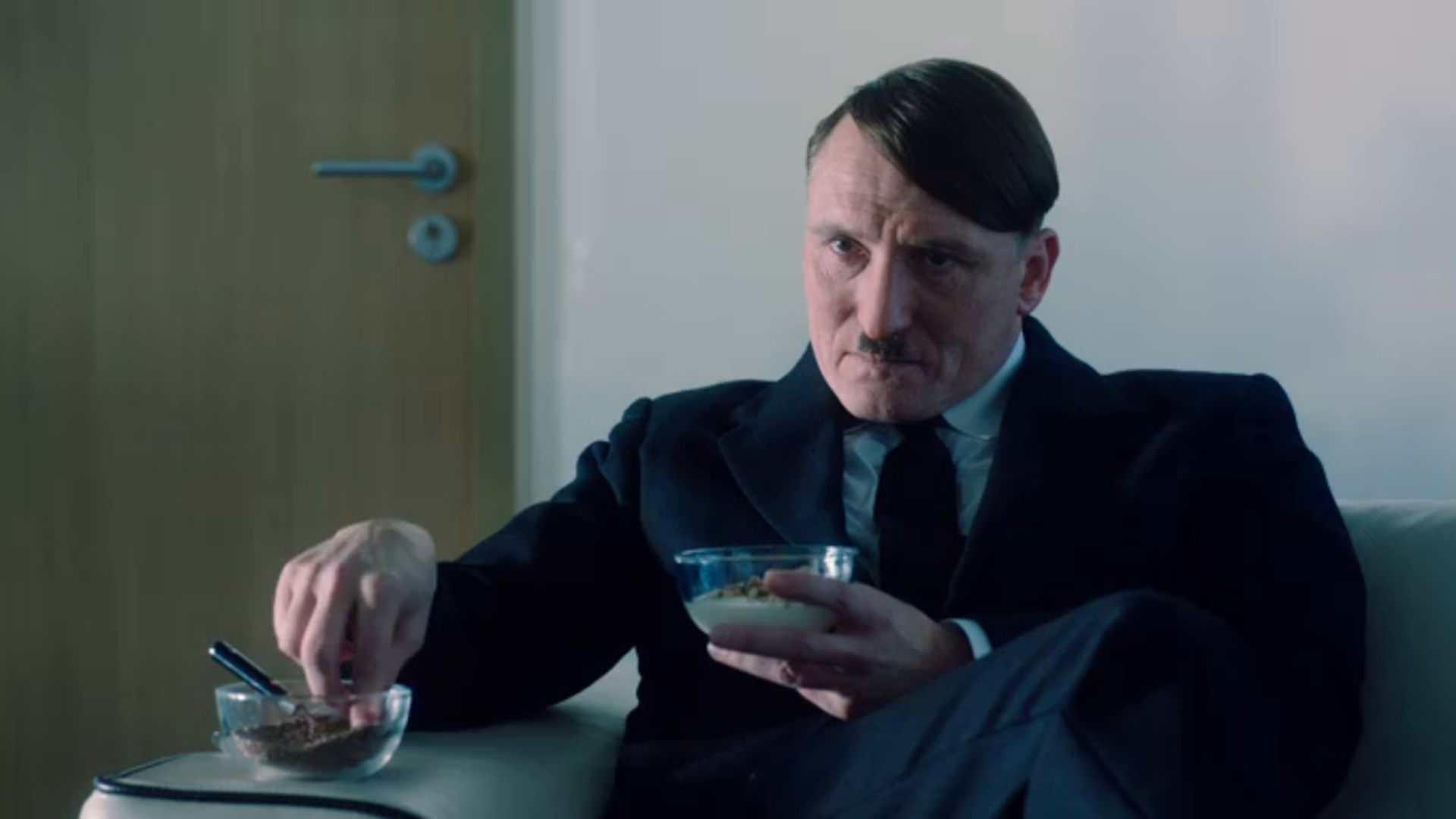 Amazon.de Er ist wieder da ansehen