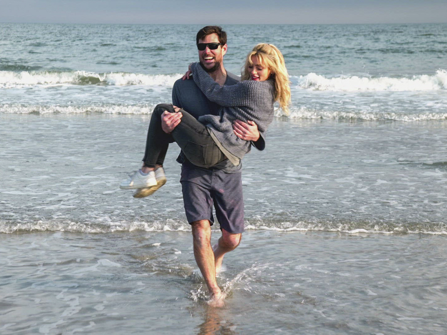 Prime Video Beachfront Bargain Hunt Renovation Season 6