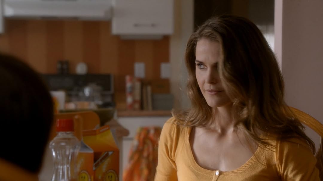 Amazon Co Jp ジ アメリカンズ 極秘潜入スパイ シーズン1 字幕版 を観る Prime Video