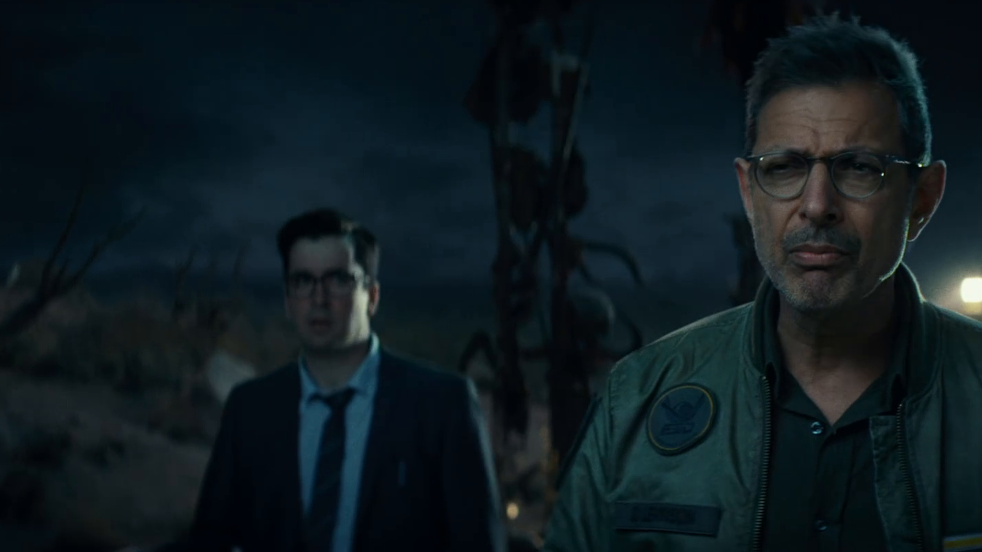 Independence Day Wiederkehr Dt Ov Liam Hemsworth Jeff Goldblum Bill Pullman Maika Monroe Travis Trope William Fichtner Charlotte Gainsbourg Judd Hirsch Roland Emmerich Amazon De Prime Video