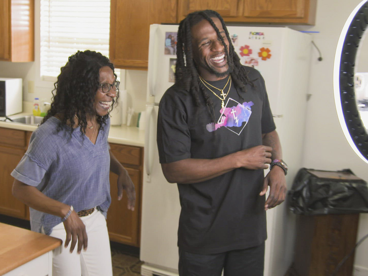 Prime Video: I Love a Mama's Boy - Season 3