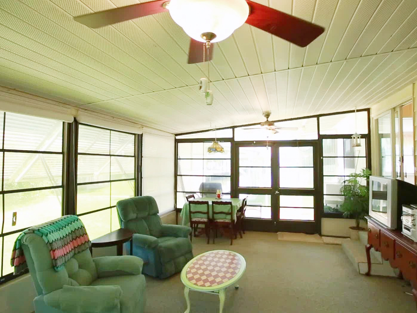 Prime Video Beachfront Bargain Hunt Season 2