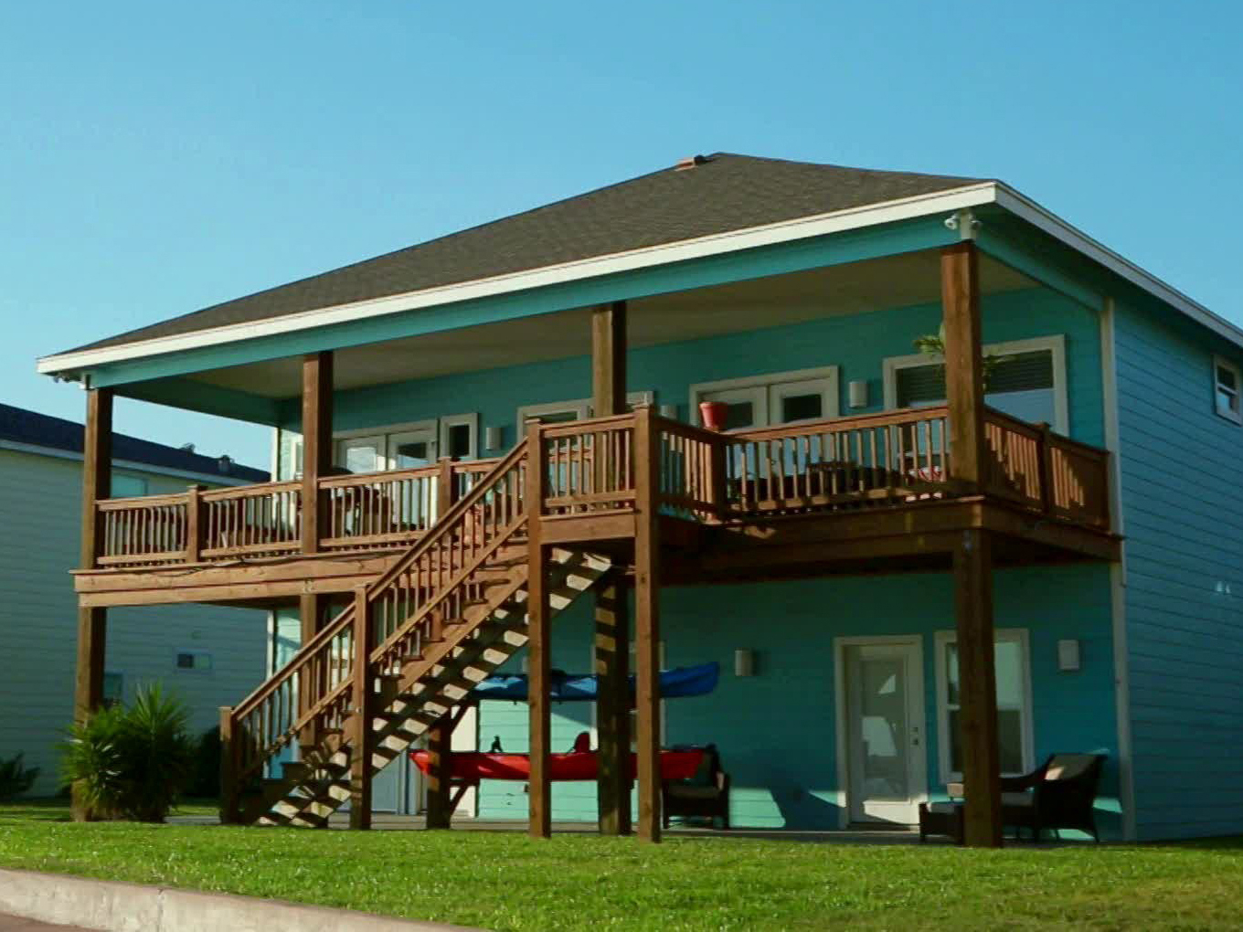 Prime Video Beachfront Bargain Hunt Season 2