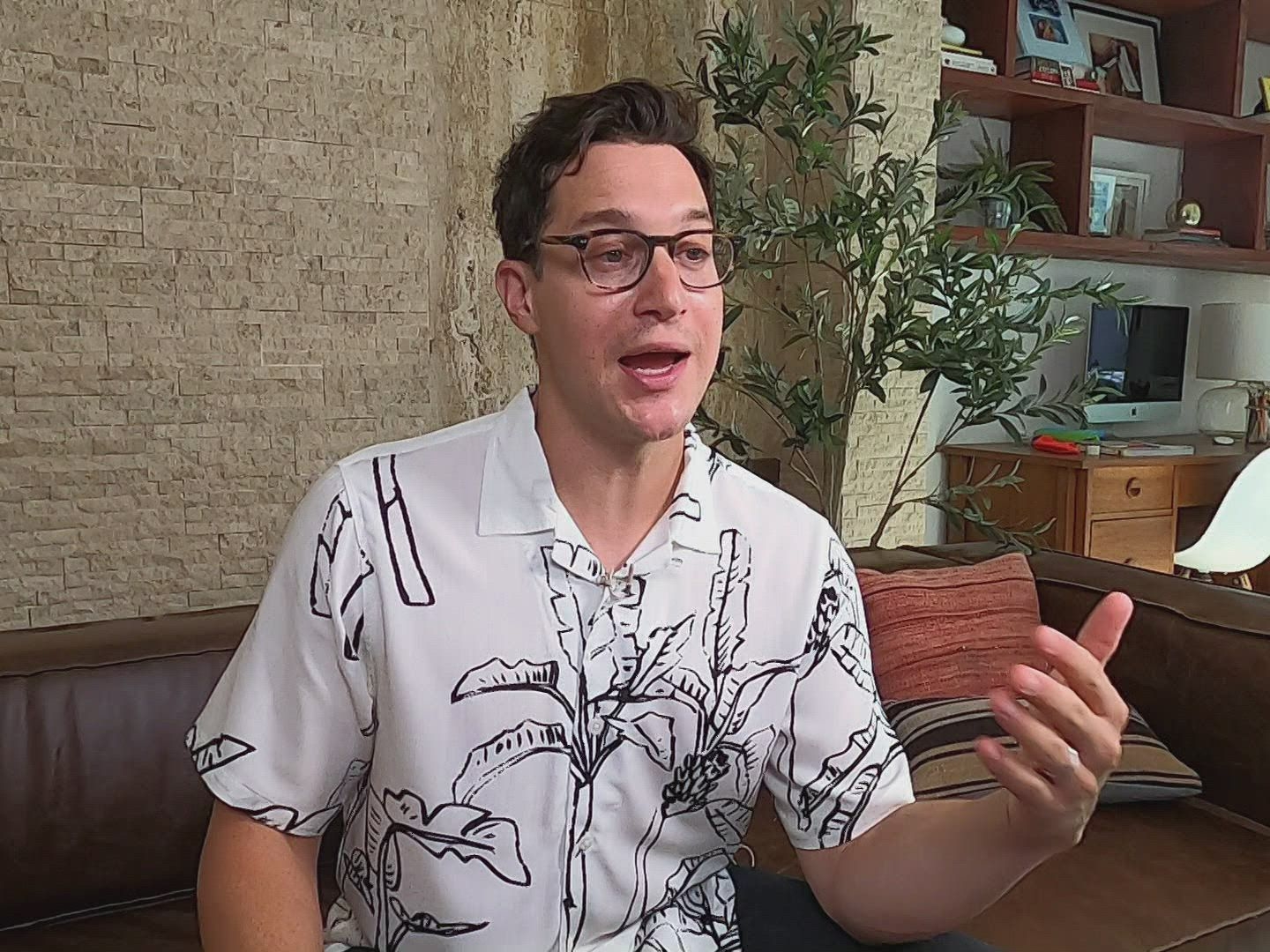 Prime Video House Hunters Comedians On Couches Unfiltered Season 1