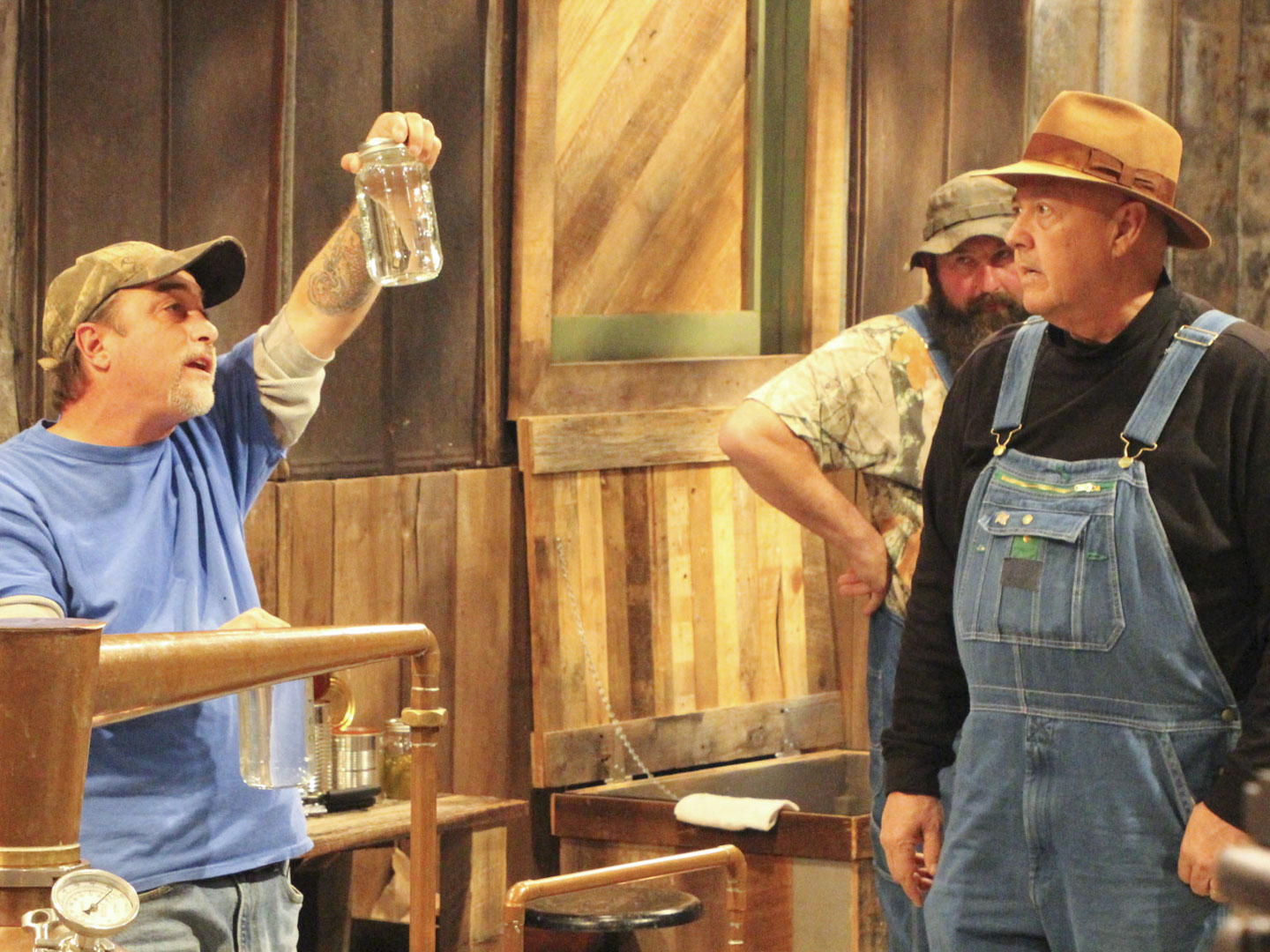 Prime Video: Moonshiners: Master Distiller - Season 3