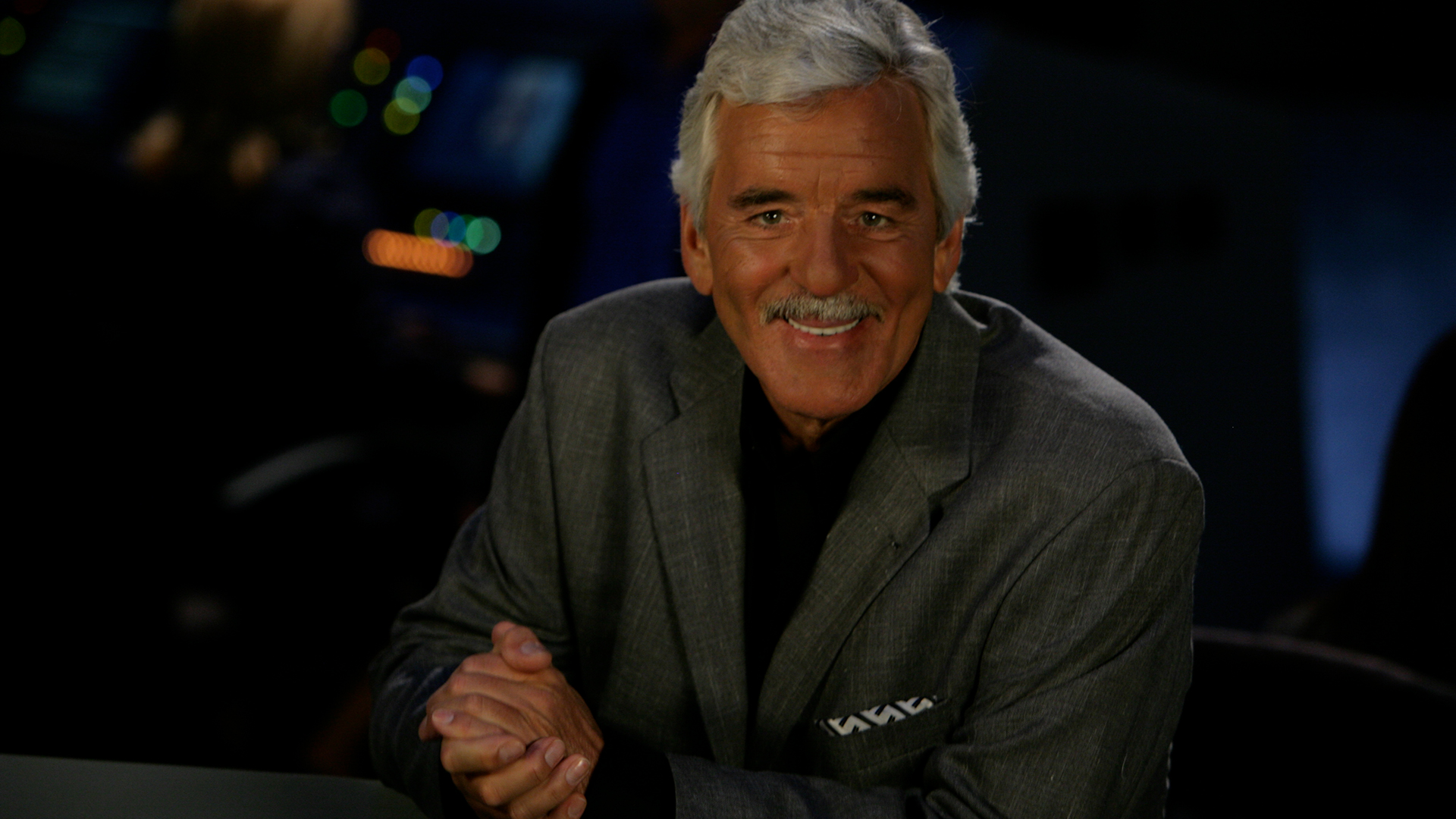 Films Et Séries Tv Avec Dennis Farina Prime Video: Unsolved Mysteries with Dennis Farina