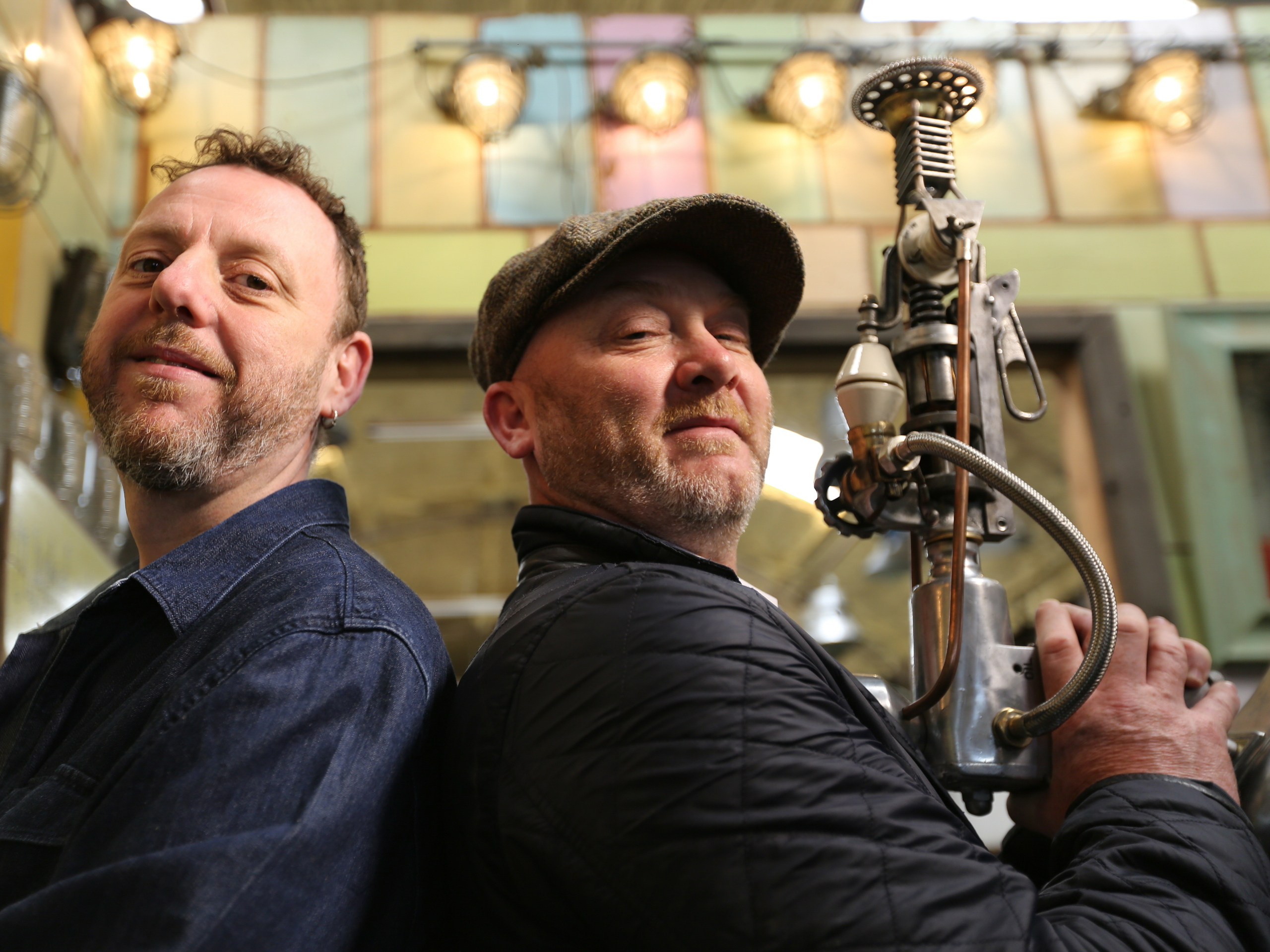 охотники за старьем дрю причард. кепка дрю причард. охотники за старьем дрю причард. охотники за старьем. дрю причард семья.