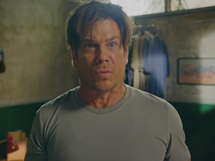 Prime Video: Almost Paradise S1 - Season 1