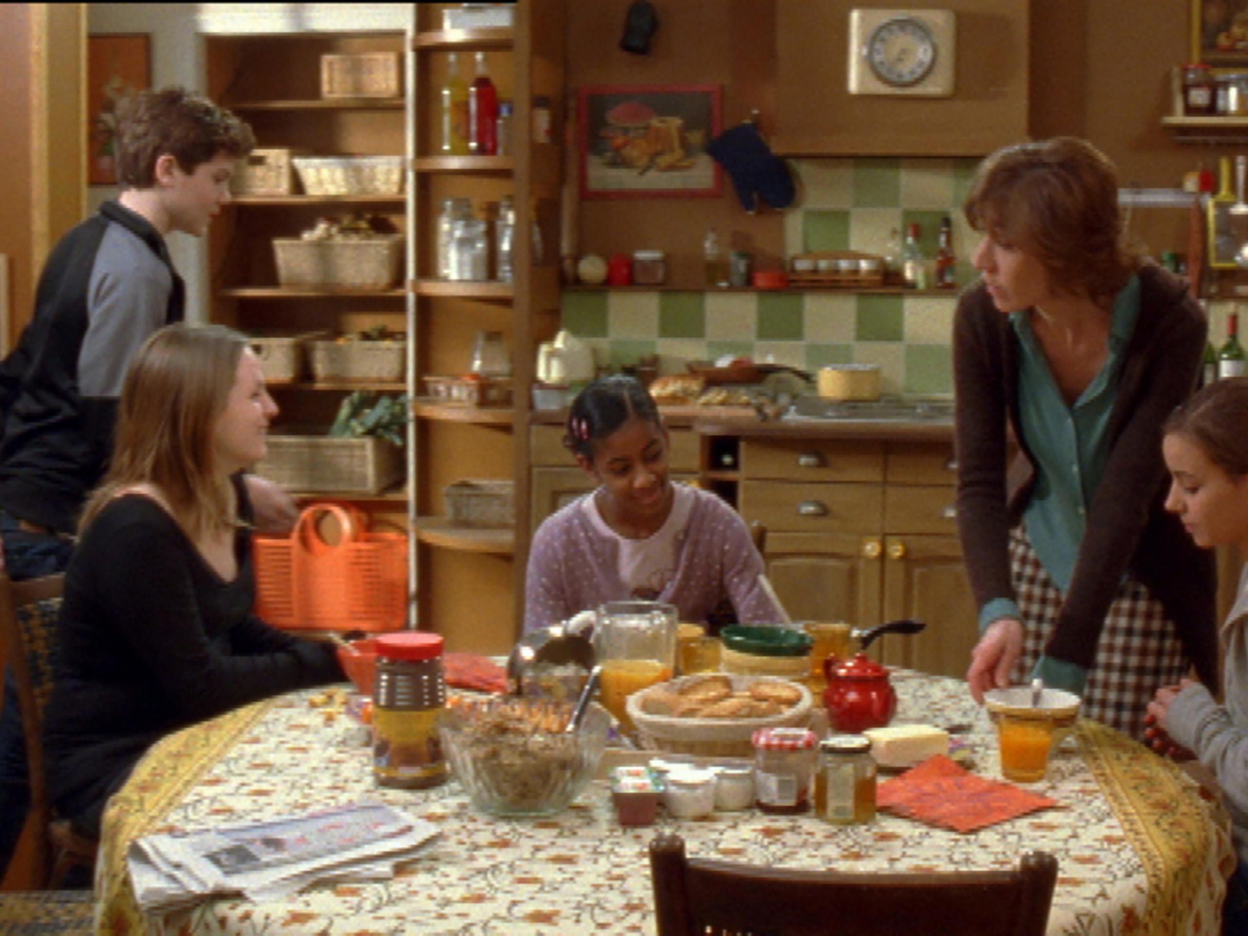 Famille D Accueil Streaming Saison 1 Prime Video: Famille d'accueil - Saison 1