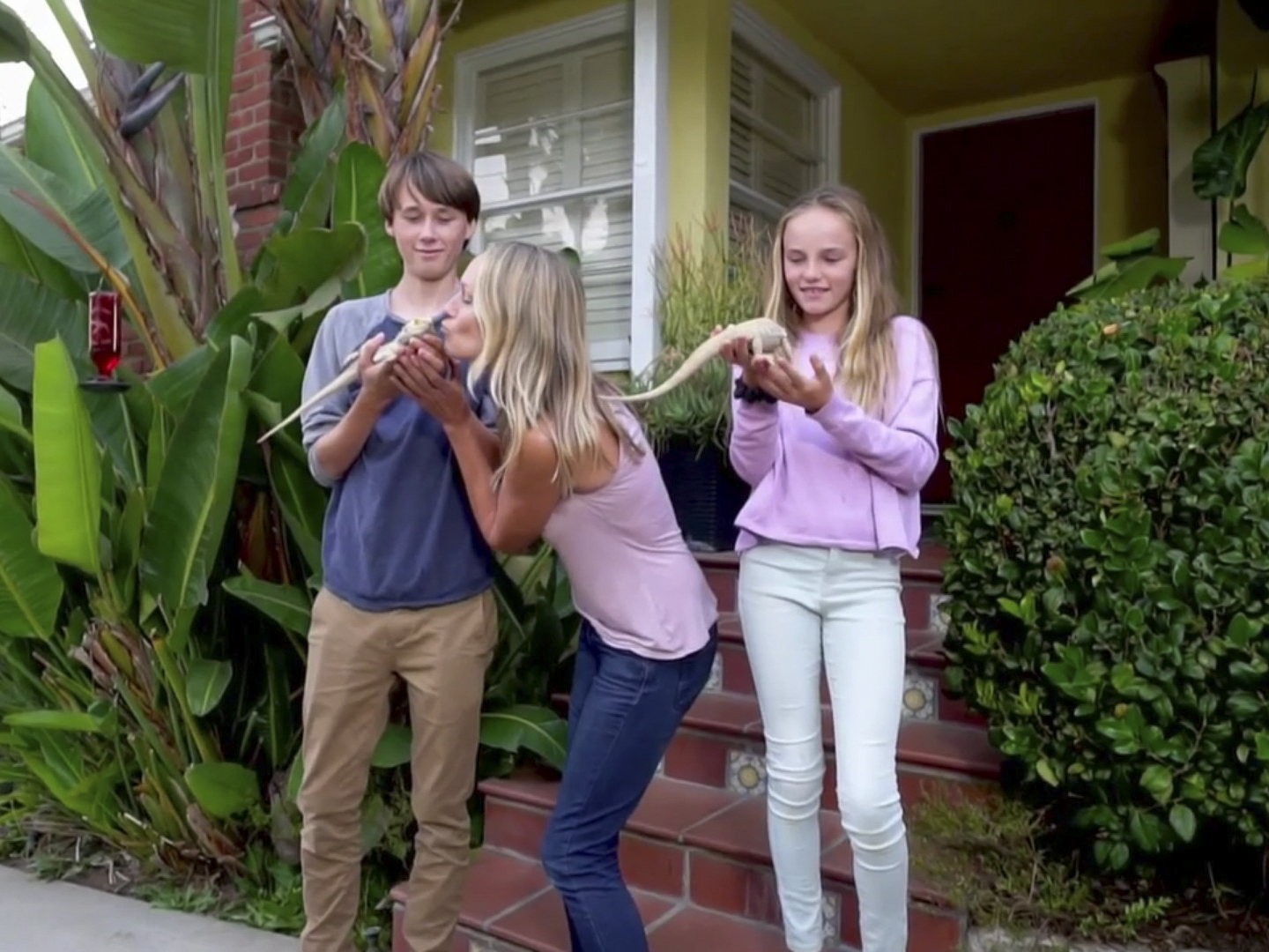 Prime Video Animal Cribs Season 2