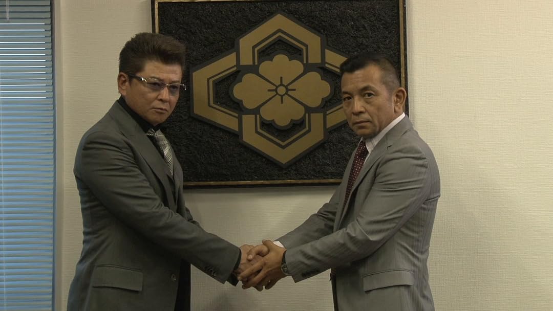 Amazon Co Jp プラチナ代紋 中野英雄 小沢和義 松田ケイジ 川本淳市 哀川 翔 金澤克次 Prime Video