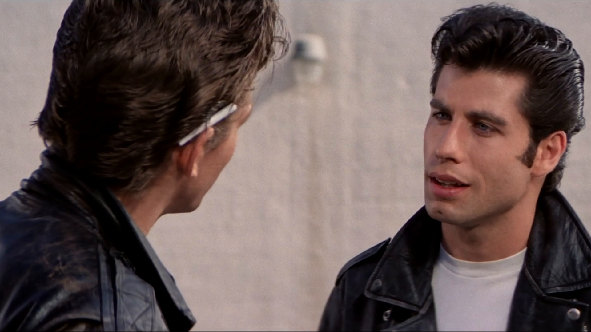 グリース 字幕版 オリヴィア ニュートン ジョン ジョン トラボルタ ストッカード チャニング ジョーン ブロンデル イヴ アーデン バリー パール ディディ コーン ジェフ コナウェイ マイケル トゥッチ ダイナ マノフ Amazon Co Jp