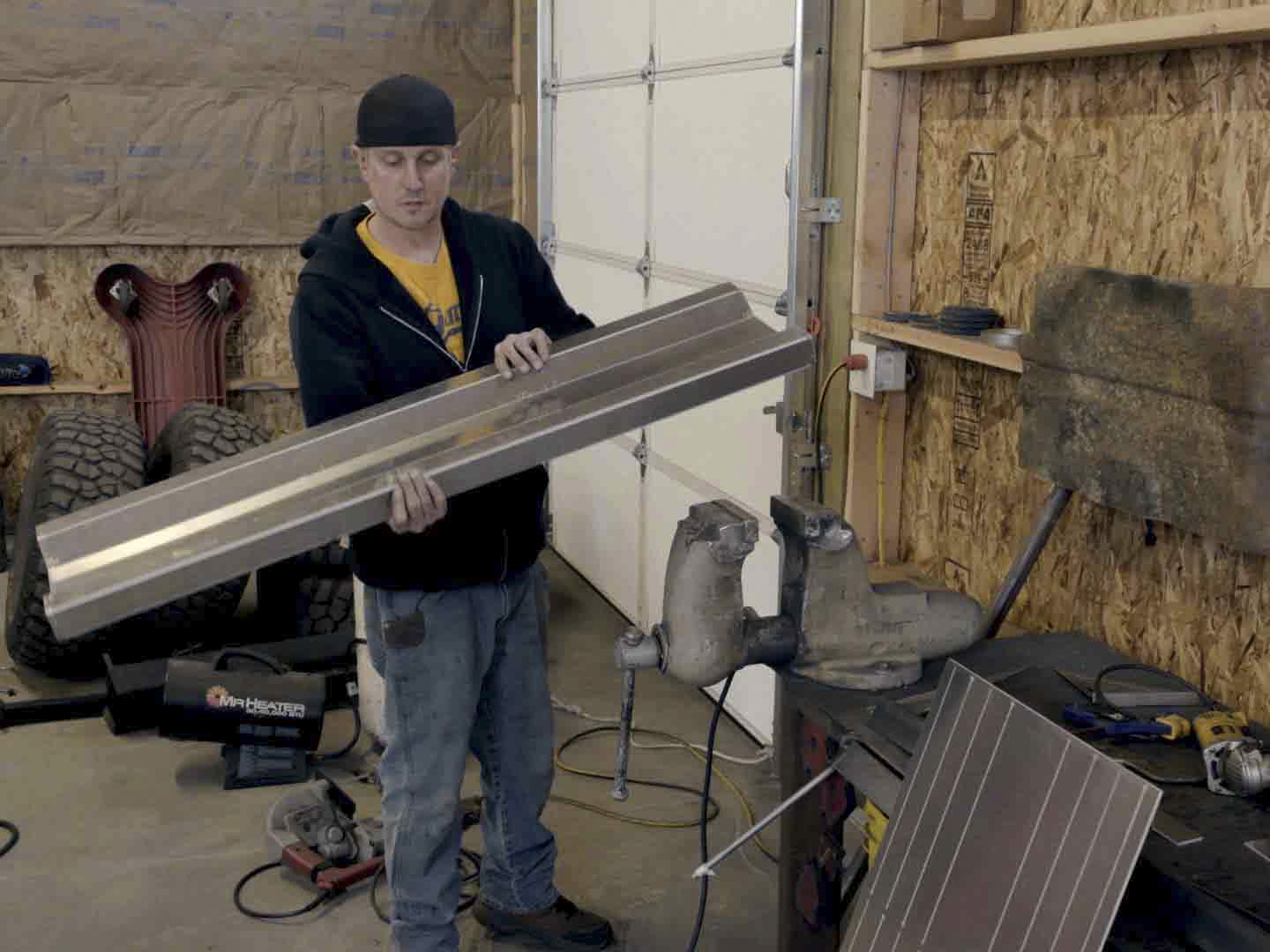 Prime Video: Dirt Every Day Extra - Season 49