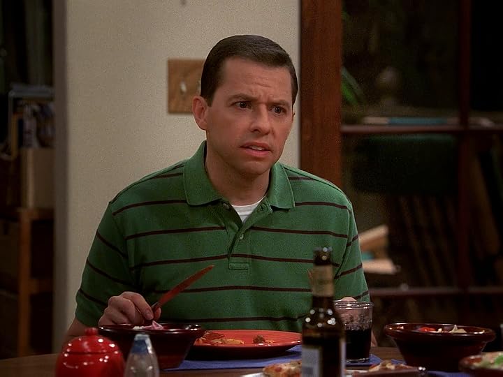 Prime Video: Two and a Half Men: The Complete Fifth Season