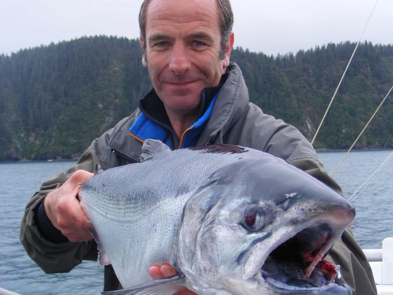 Prime Video Robson's Extreme Fishing Challenge