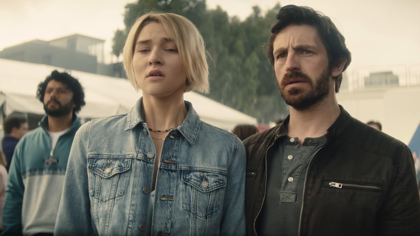 Watch La Brea, Season 1 Prime Video