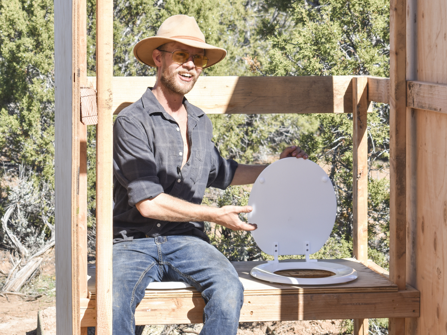 Prime Video: Love Off The Grid - Season 1