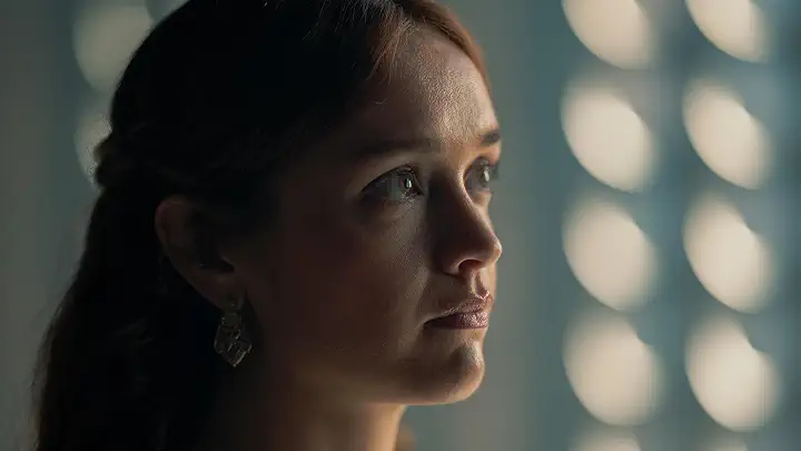 Rhaenyra Targaryen (Emma D'Arcy) announces she wants Aegon Targaryen (Tom Glynn-Carney) dead in House of the Dragon Season 2 Episode 1, 'A Son for a Son' game.