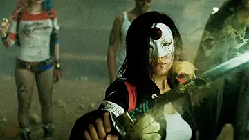 Harley Quinn (Margot Robbie) gleefully brandishing a clown mallet in Suicide Squad (2016).