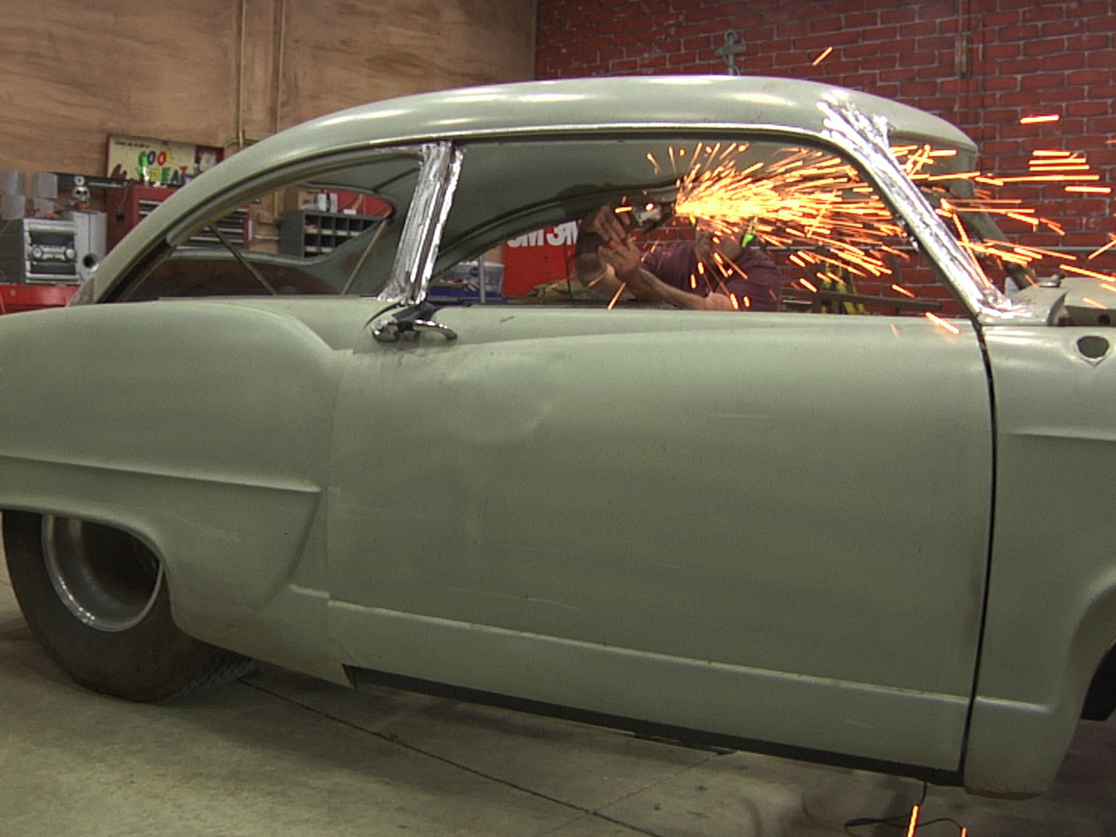 Prime Video Full Custom Garage