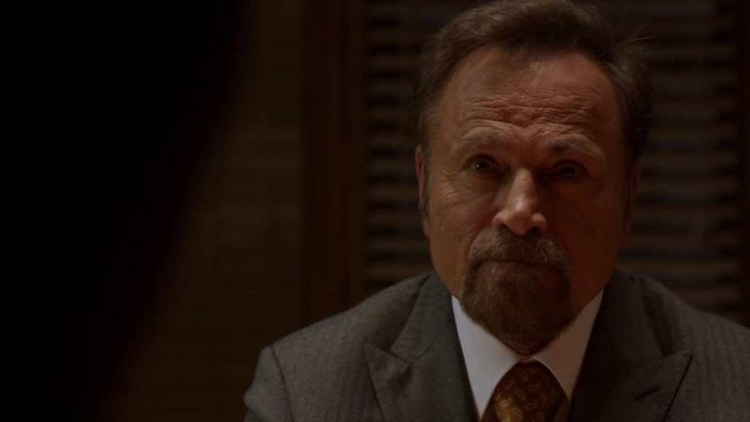 Law And Order Svu Season 21 Elliot Stabler / Elliot Stabler Law Order Wiki Fandom - Special victims unit season finale may be over, but some fans are still examining some pivotal moments.